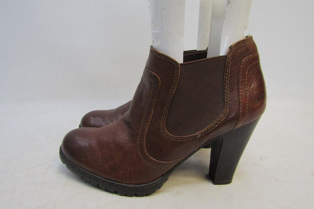 Born Womens Sz 8 M Brown Leather Chelsea Ankle Fashion Boots Bootie